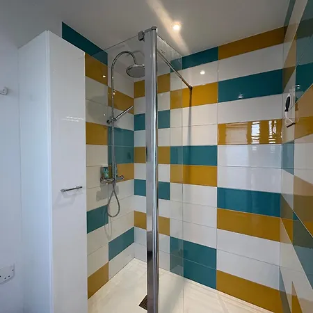 Maison Neuve Avec Piscine Privative Entre Et Foret - Fr-1-323-592