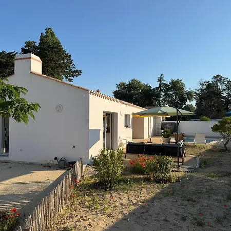 Maison Neuve Avec Piscine Privative Entre Et Foret - Fr-1-323-592 * سان جان دي مونت