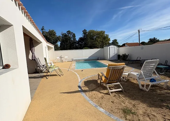 Maison Neuve Avec Piscine Privative Entre Et Foret - Fr-1-323-592 Дом отдыха *