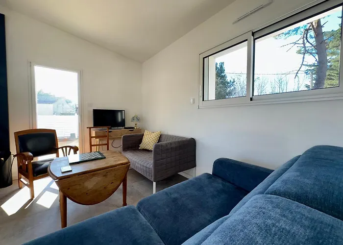 Maison Neuve Avec Piscine Privative Entre Et Foret - Fr-1-323-592 Дом отдыха *