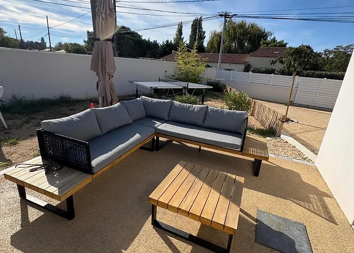 Maison Neuve Avec Piscine Privative Entre Et Foret - Fr-1-323-592 *