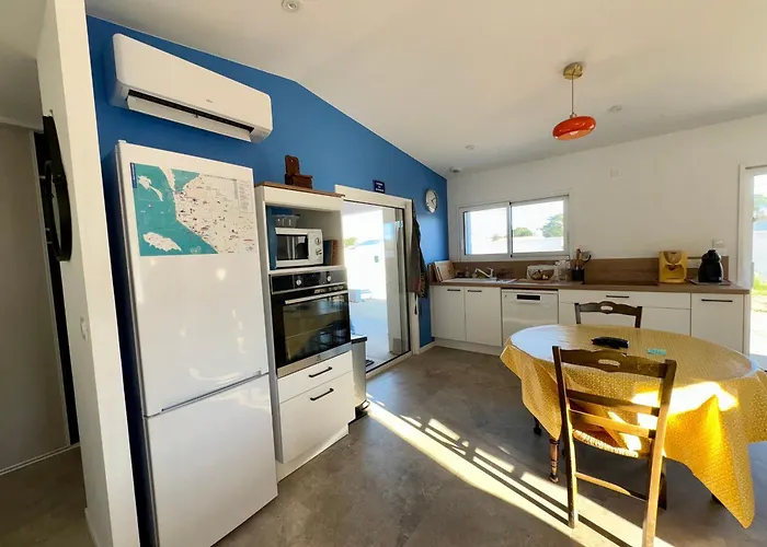 Maison Neuve Avec Piscine Privative Entre Et Foret - Fr-1-323-592